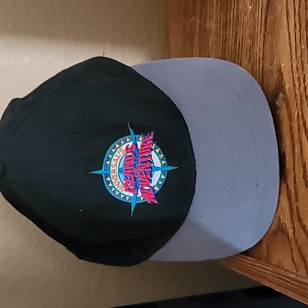 Island of Adventure hat